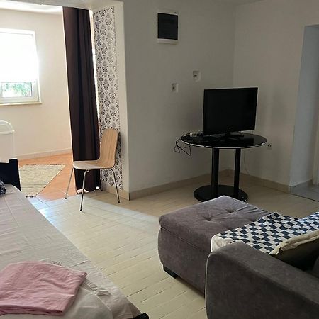 Apartments Zlata โปเรช ภายนอก รูปภาพ